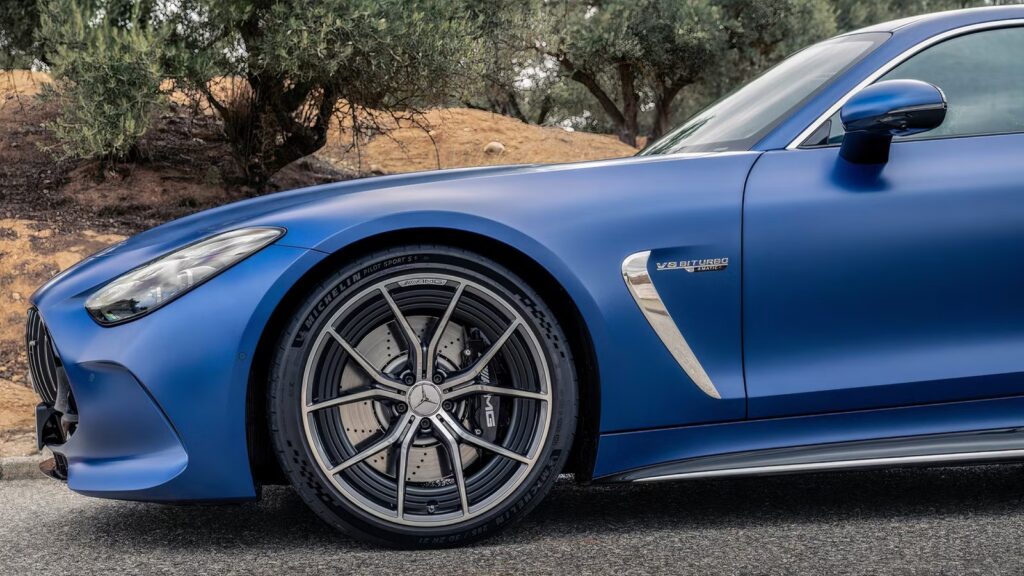 10 Affordable Alternatives To The Porsche 911 In 2025 10 Affordable Alternatives To The Porsche 911 In 2025
