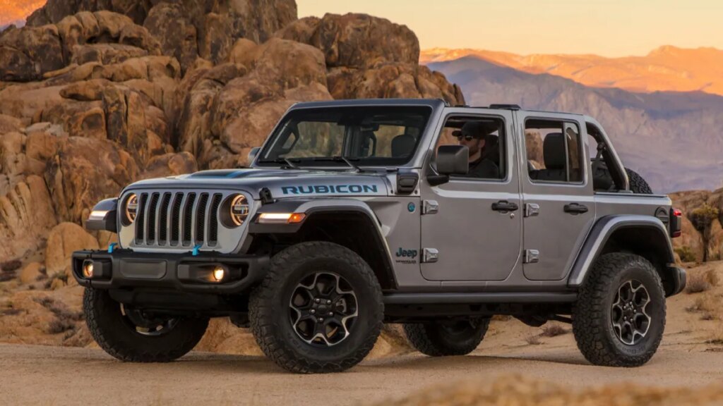 Jeep Wrangler 4xe Owners Still Waiting for Answers a Week after an Update Bricked Their Cars Jeep Wrangler 4xe Owners Still Waiting for Answers a Week after an Update Bricked Their Cars