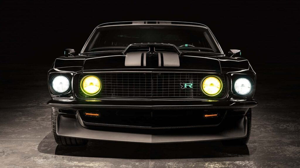 The Ringbrothers ‘Kingpin’ Mustang Is an 800-Horsepower Piece of Art The Ringbrothers 'Kingpin' Mustang Is an 800-Horsepower Piece of Art
