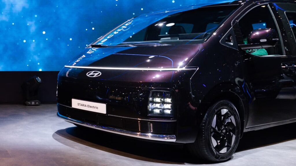 Hyundai Staria Electric Debuts In Brussels, Could Come To US Hyundai Staria Electric Debuts In Brussels, Could Come To US