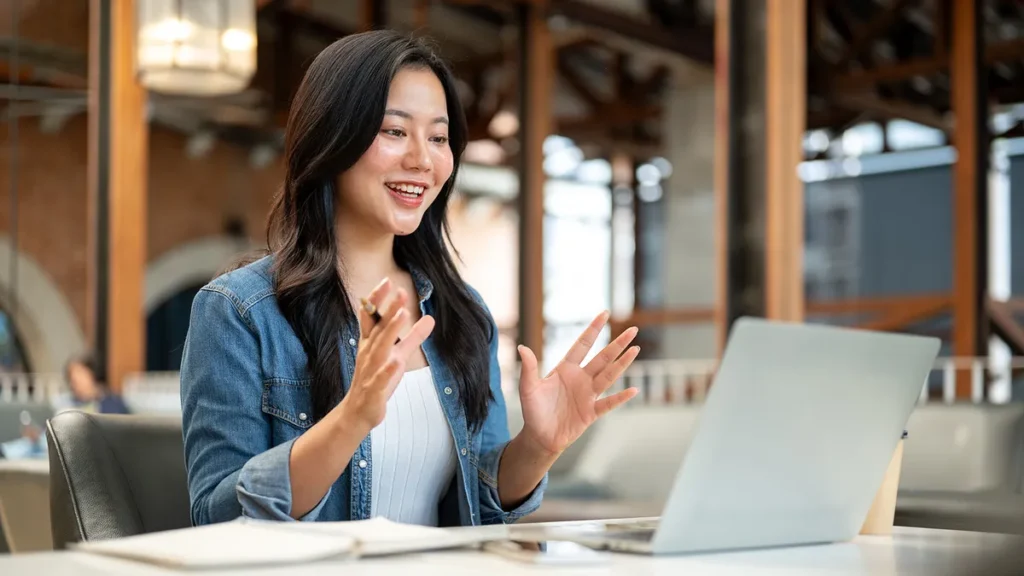 Looking for a Search Engine That Donates to Charity? Here Are 10