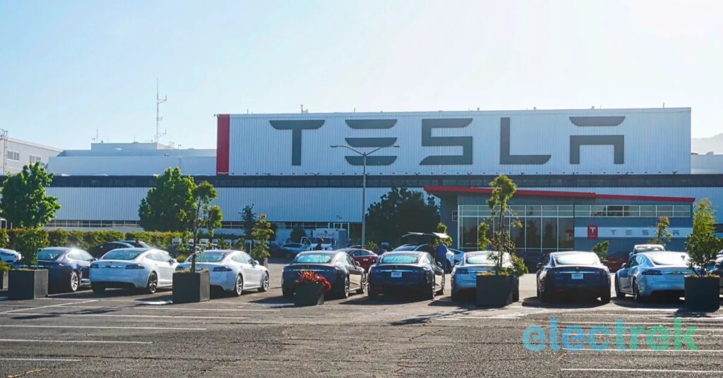 Tesla loses another manufacturing director as exodus continues