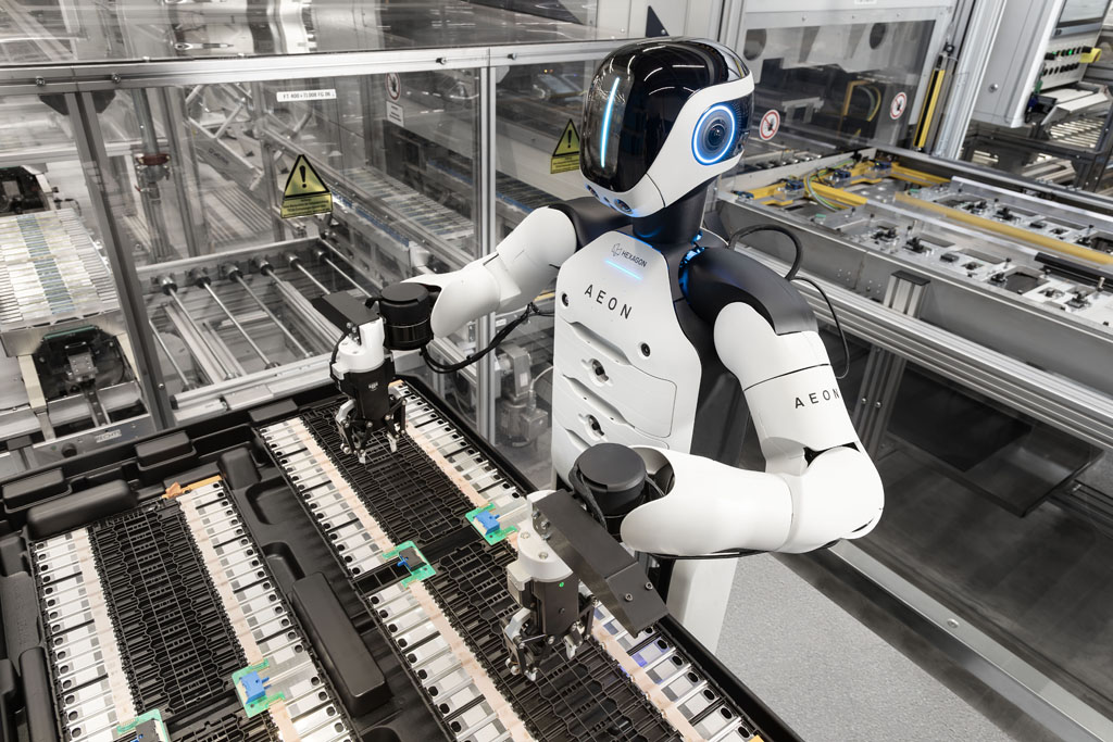 BMW Bringing Humanoid Robots to a German Factory Marks a Big Shift for the Future of Car Building : Automotive Addicts BMW Bringing Humanoid Robots to a German Factory Marks a Big Shift for the Future of Car Building : Automotive Addicts