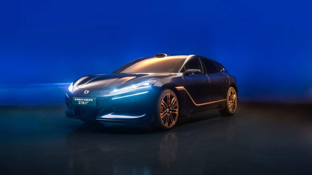 Custom BYD Denza Z9GT electric shooting brake auctions for 700,000 euros in France Denza Z9GT Chopard edition.