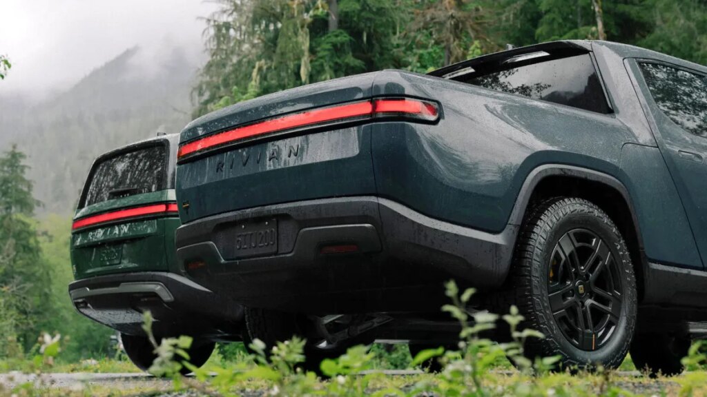 NHTSA Probes Rivian, Lamborghini Is So Glad It Canceled Its EV, and Honda Doesn’t Plan to Raise Prices NHTSA Probes Rivian, Lamborghini Is So Glad It Canceled Its EV, and Honda Doesn't Plan to Raise Prices