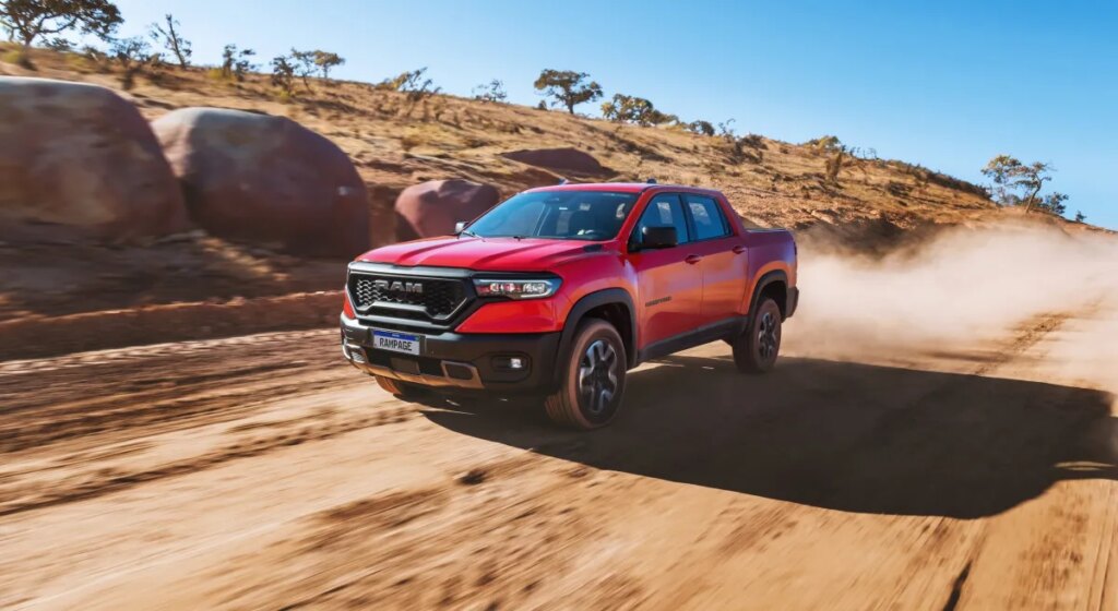 Ram Is Bringing Back the Dakota and a New Compact Truck Both Under $40,000 Ram Is Bringing Back the Dakota and a New Compact Truck Both Under $40,000