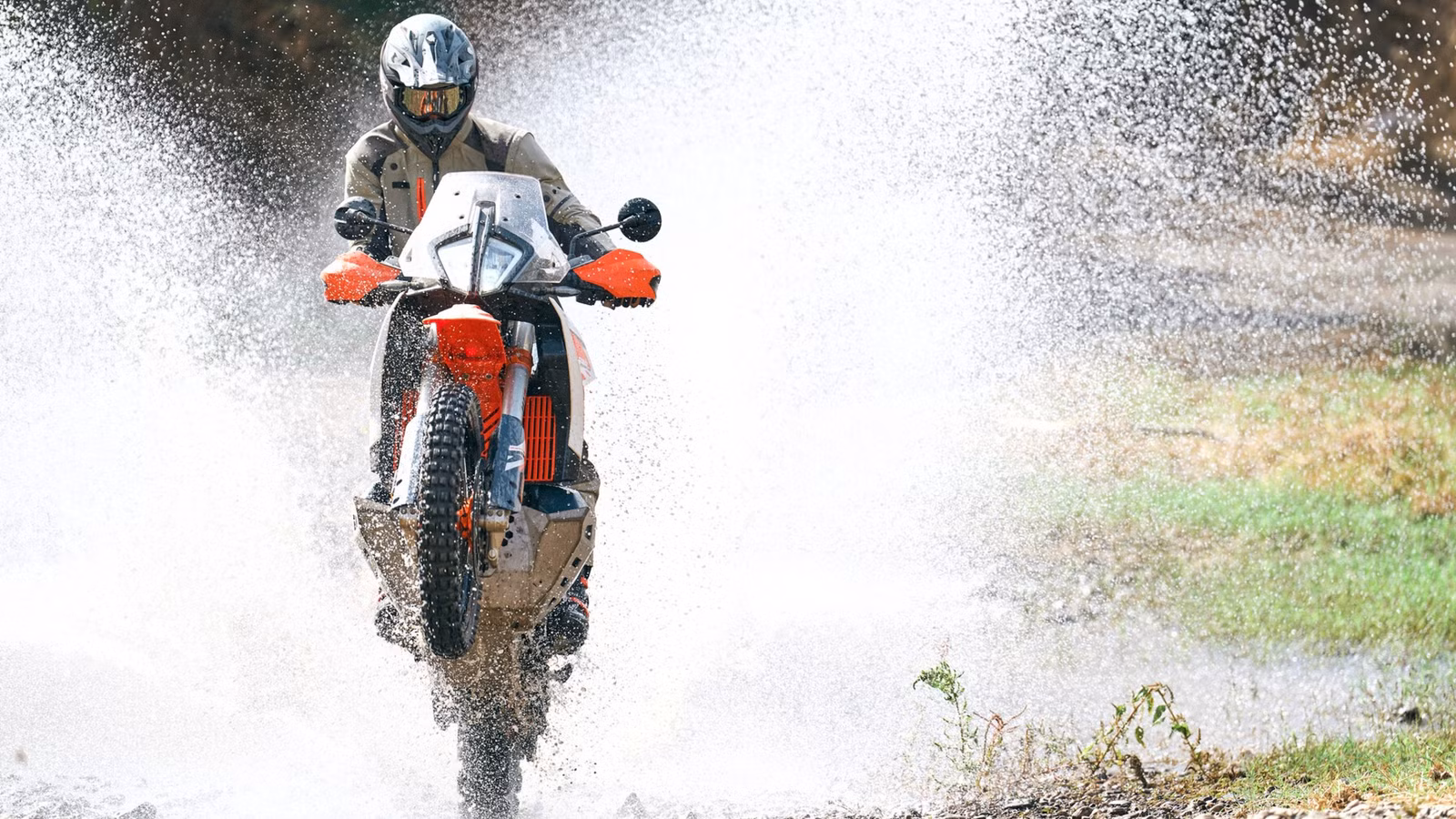 The Adventure Bike That Makes Expensive Mods Feel Unnecessary The Adventure Bike That Makes Expensive Mods Feel Unnecessary