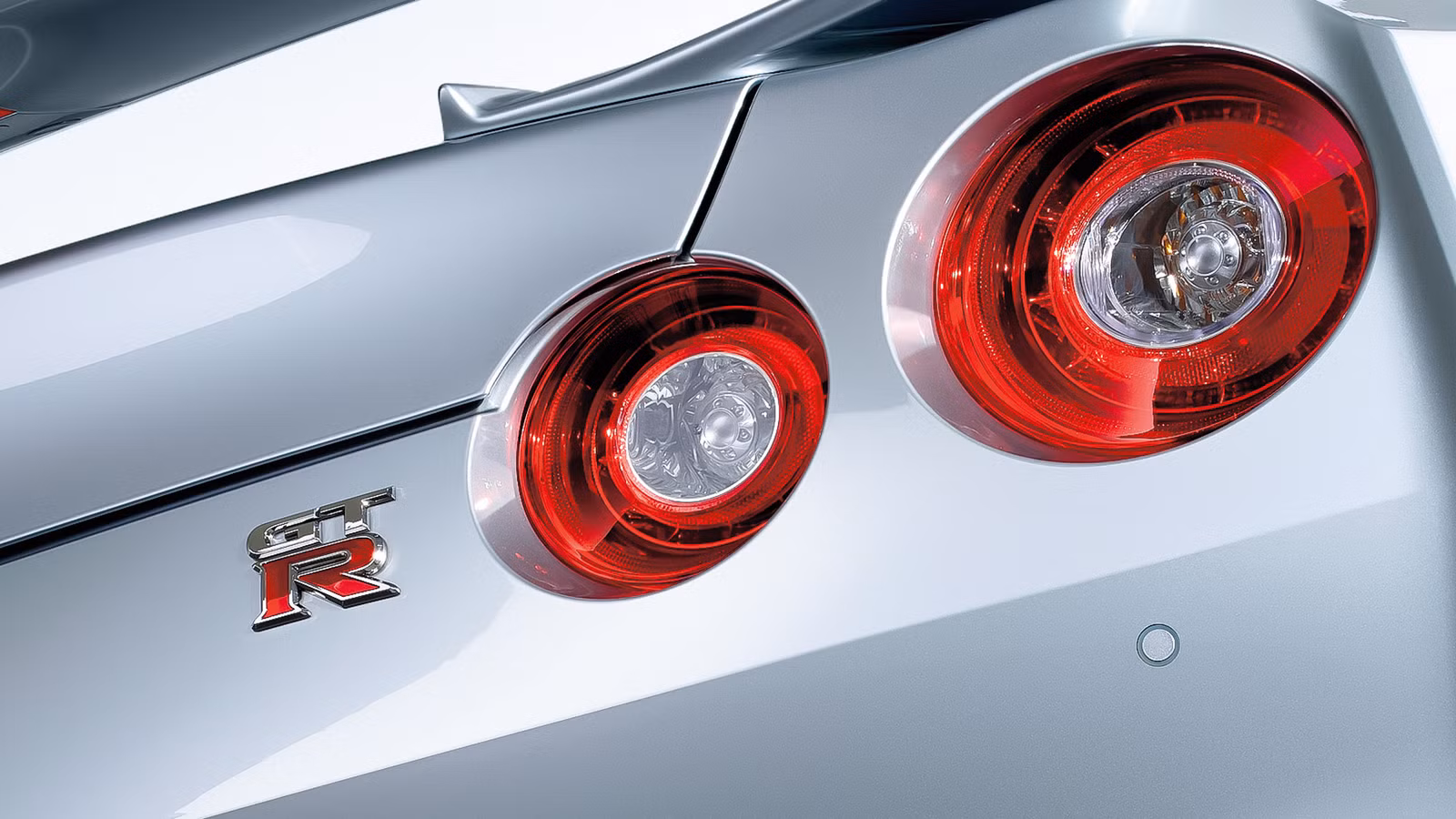 The Daily-Drivable Supercar That’s Holding Its Value The Daily-Drivable Supercar That's Holding Its Value