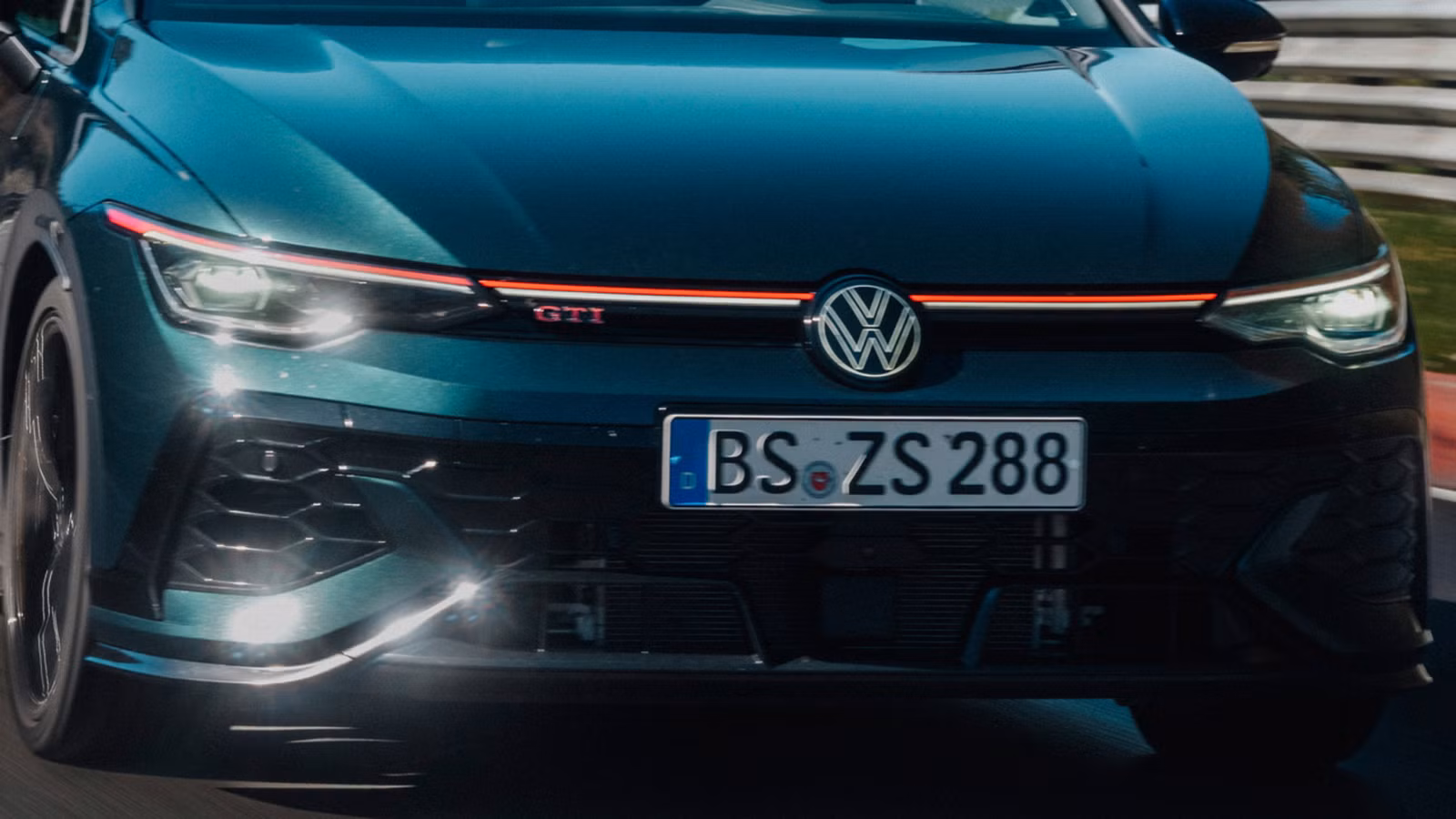 Volkswagen Just Stole The Civic Type R’s Nurburgring Record Volkswagen Just Stole The Civic Type R's Nurburgring Record