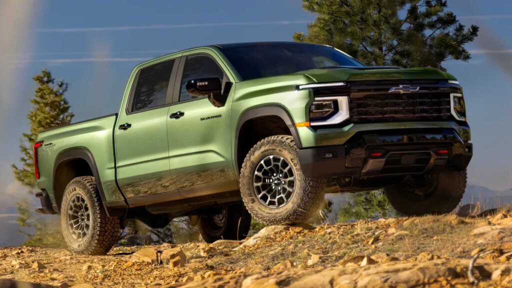 2027 Chevy Silverado Enters the Fight With New Small-Block V8s, Fresh Looks