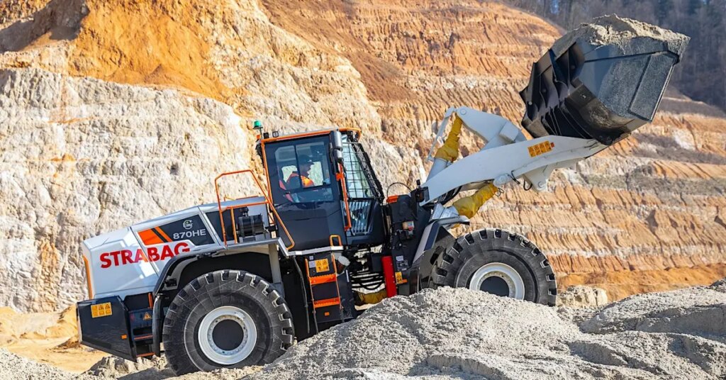 25-ton LiuGong 870HE electric wheel loader