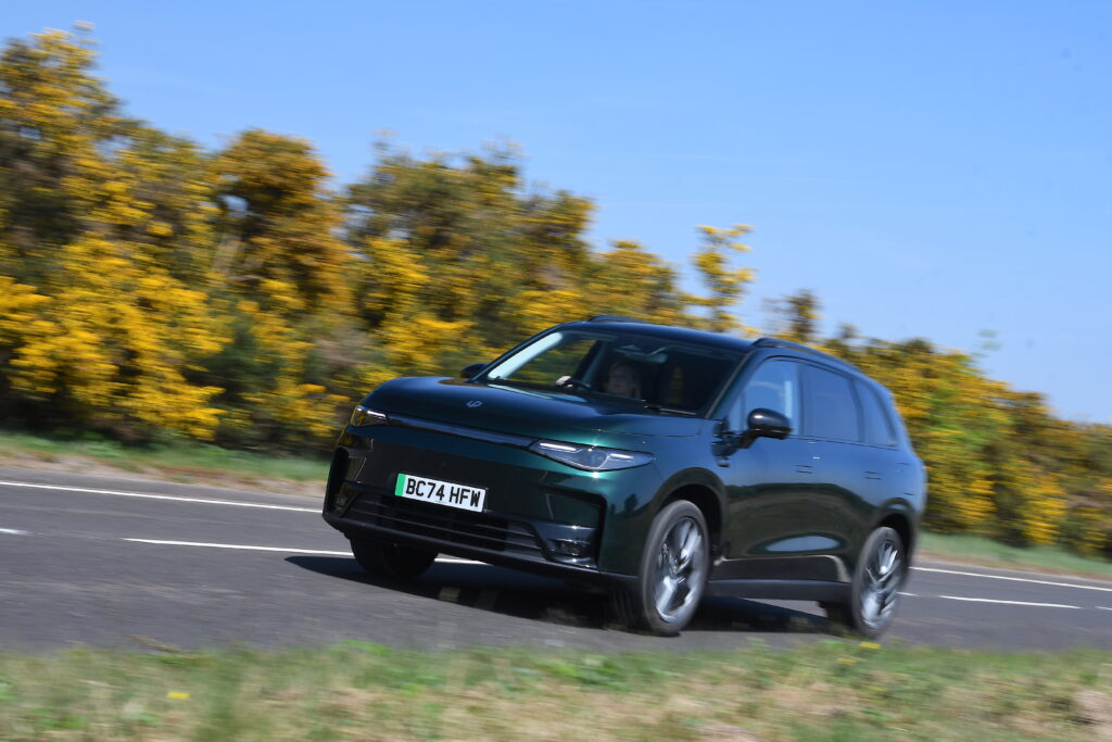 How is a range-extender different to a plug in hybrid? And which is better?