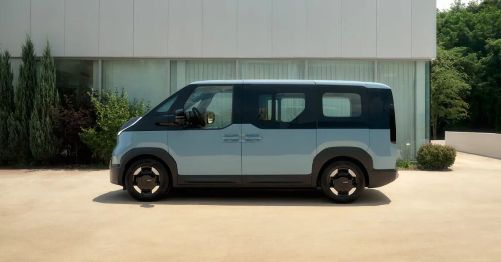 Kia prepares three PV5 models for BIMOS, including a 7-seater Kia prepares three PV5 models for BIMOS, including a 7-seater