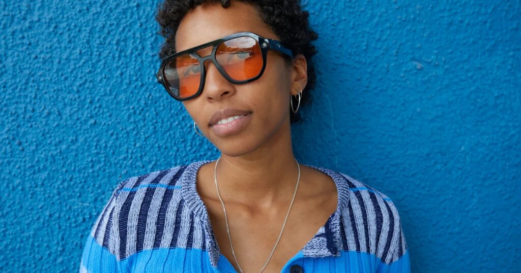 L’Atitude 52°N Smart Glasses That Don’t Scream “Tech”