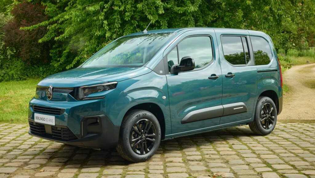 New Citroen Berlingo Collection – pictures Chery Fullwin T11 - front