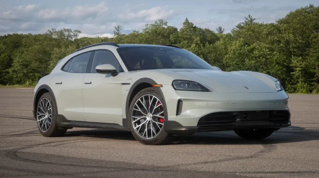 Porsche Killed Its Best Cars Because You Didn’t Buy Them Porsche Killed Its Best Cars Because You Didn't Buy Them