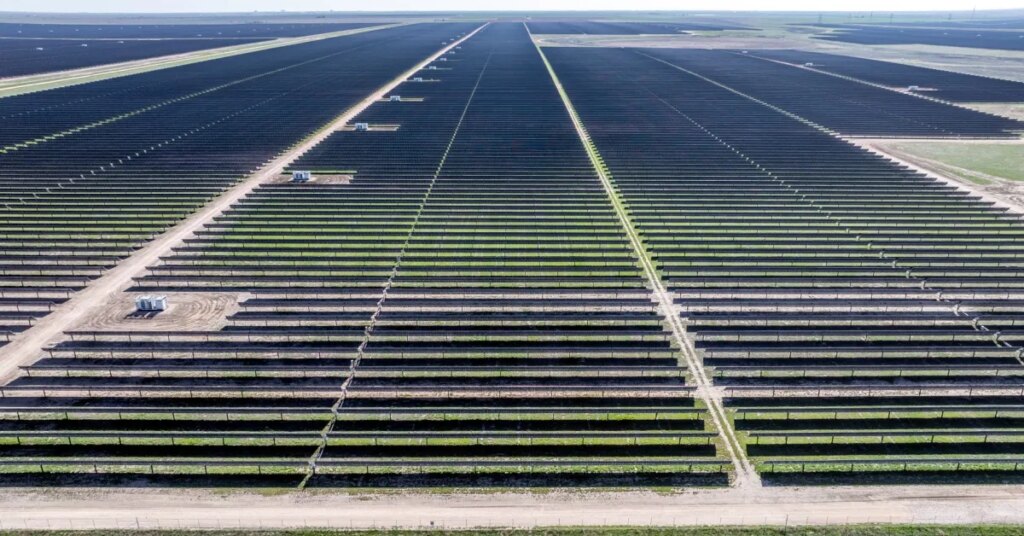 Texas adds another huge solar farm as ERCOT grid demand soars Texas adds another huge solar farm as ERCOT grid demand soars