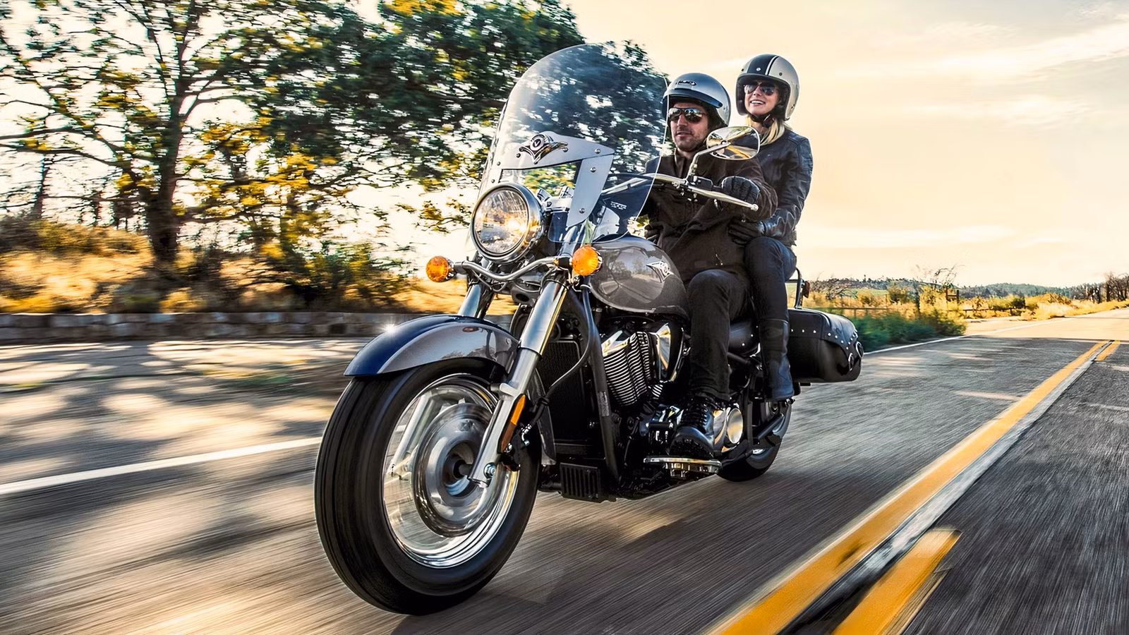 The Cruiser With Japanese Reliability And American-Bike Presence The Cruiser With Japanese Reliability And American-Bike Presence