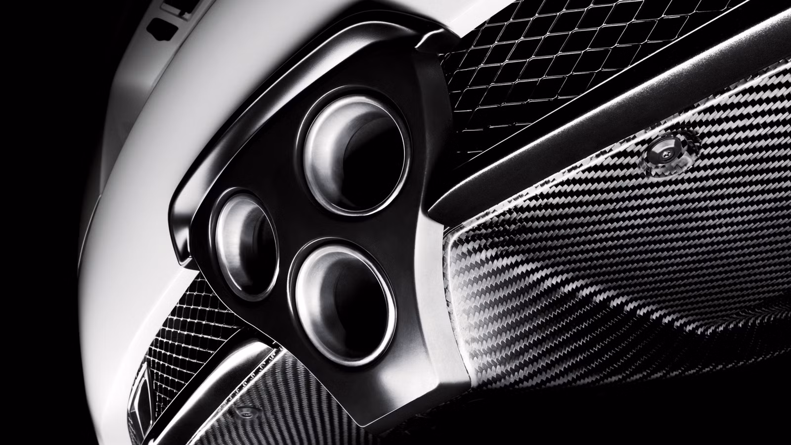 The Lexus LFA’s V10 Scream Is Now A $1 Million Experience The Lexus LFA’s V10 Scream Is Now A $1 Million Experience