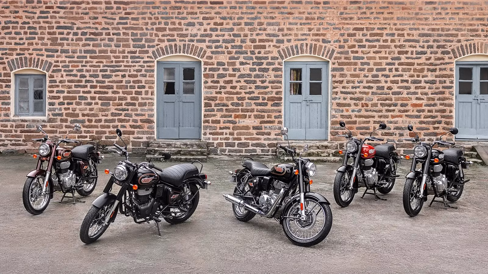 10 Royal Enfield Motorcycles That Celebrate Simplicity 10 Royal Enfield Motorcycles That Celebrate Simplicity