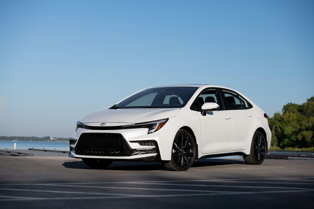 2026 Toyota Corolla Invoice Price, Dealer Cost, and How to Get the Best Deal Near You : Automotive Addicts 2026 Toyota Corolla XSE