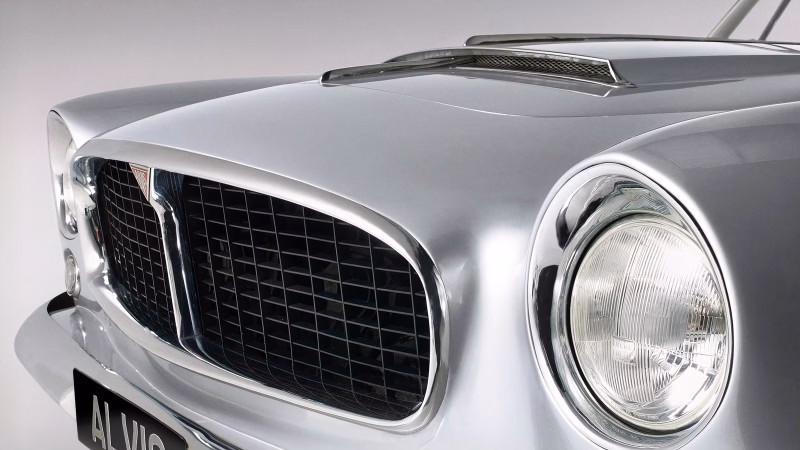 A 90-Year-Old Supercar Straight-Six Is Back In Production, And It Still Only Produces 170 HP A 90-Year-Old Supercar Straight-Six Is Back In Production, And It Still Only Produces 170 HP