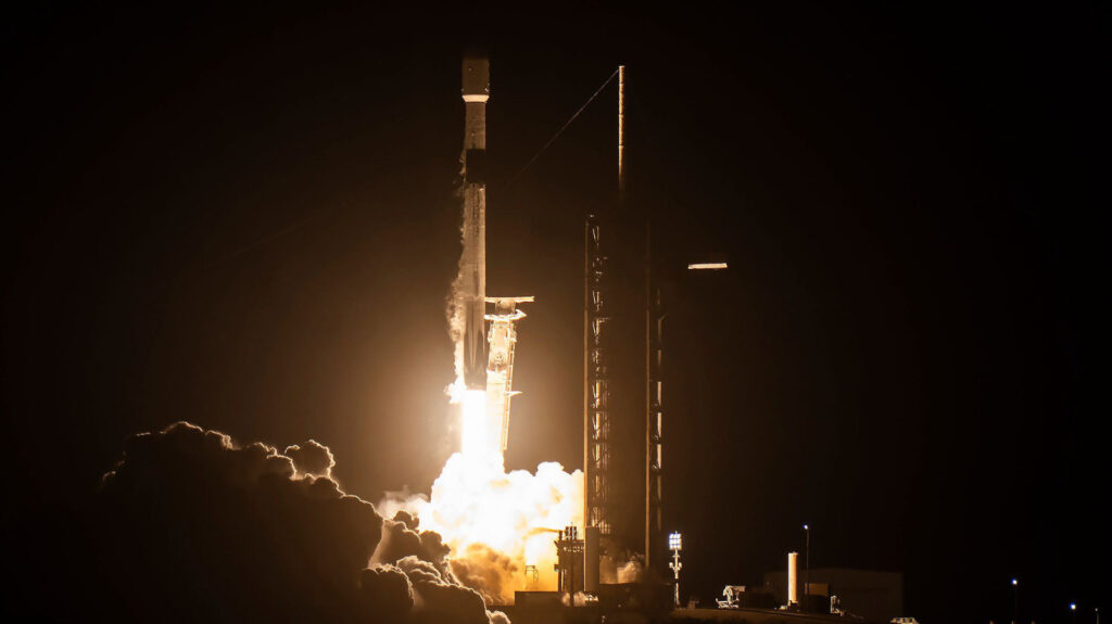 A SpaceX Falcon 9 Rocket Is Expected To Crash Into The Moon This August A SpaceX Falcon 9 Rocket Is Expected To Crash Into The Moon This August