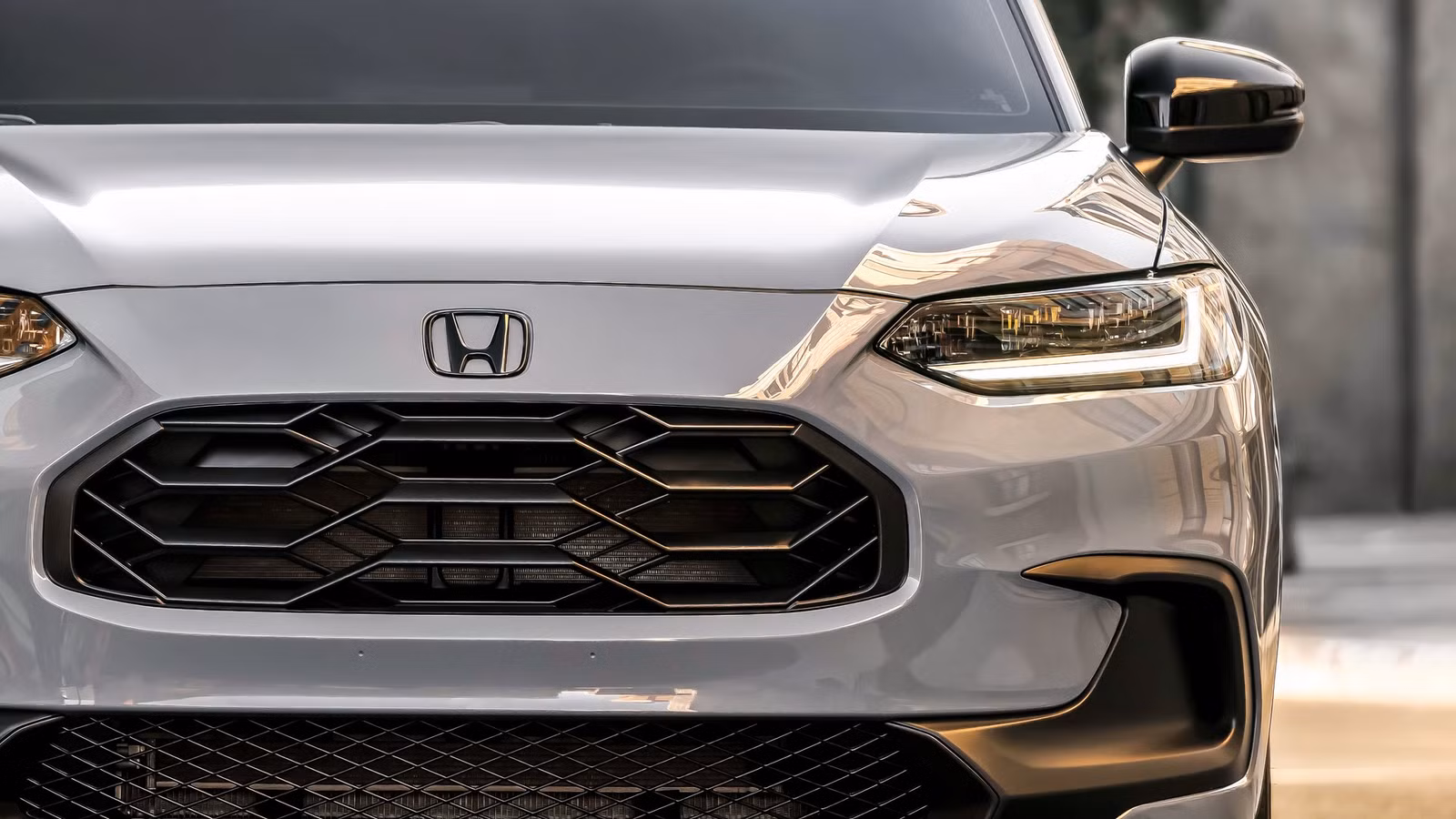 A Top-Trim Honda HR-V Is Just $470 Cheaper Than A Base CR-V A Top-Trim Honda HR-V Is Just $470 Cheaper Than A Base CR-V