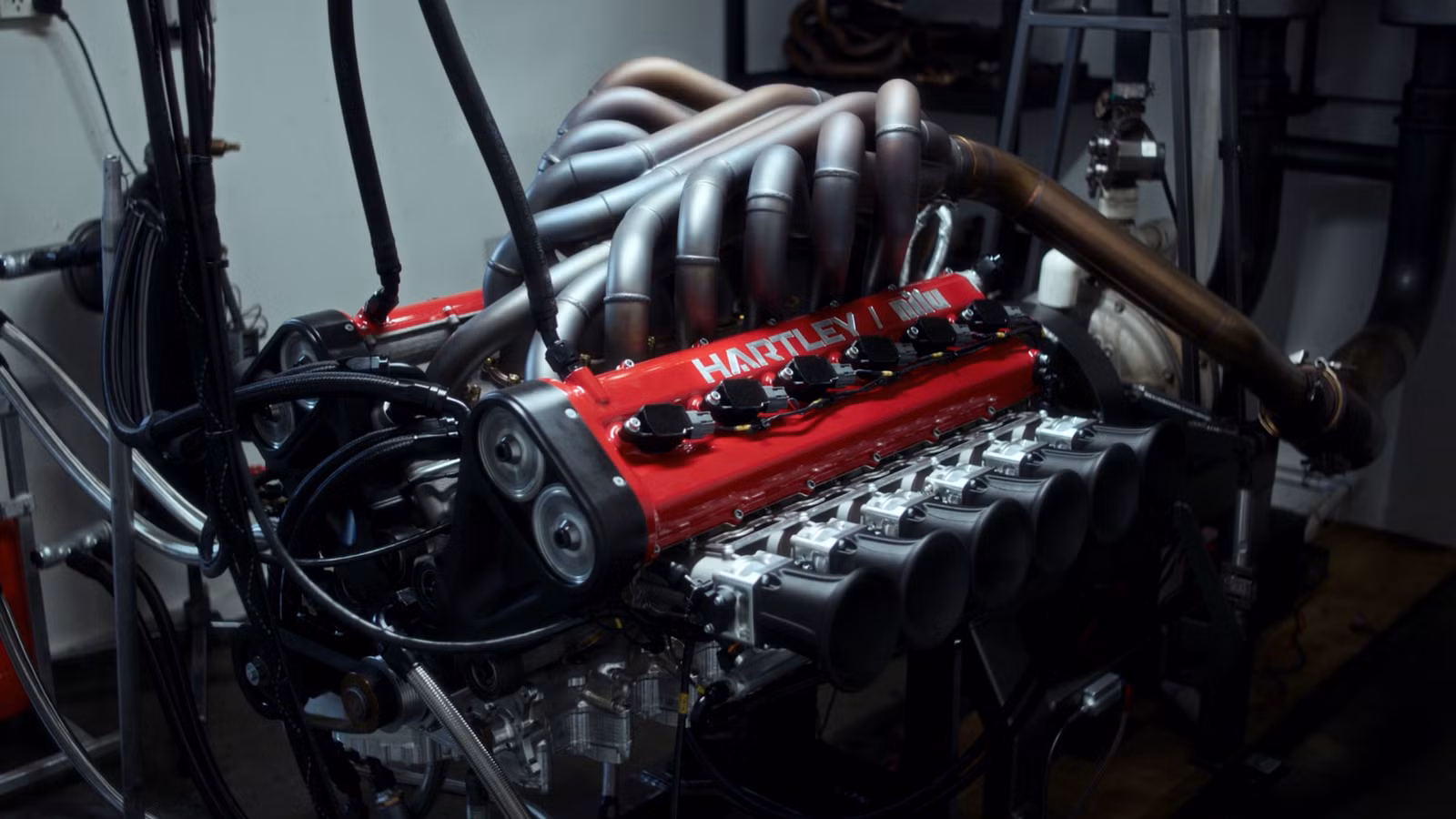 Another 1,000-HP V12 Engine Is Here To Melt Your Heart (And Eardrums) Another 1,000-HP V12 Engine Is Here To Melt Your Heart (And Eardrums)