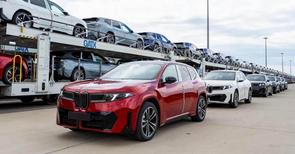 BMW ramps up iX3 output as orders near 100,000 BMW ramps up iX3 output as orders near 100,000