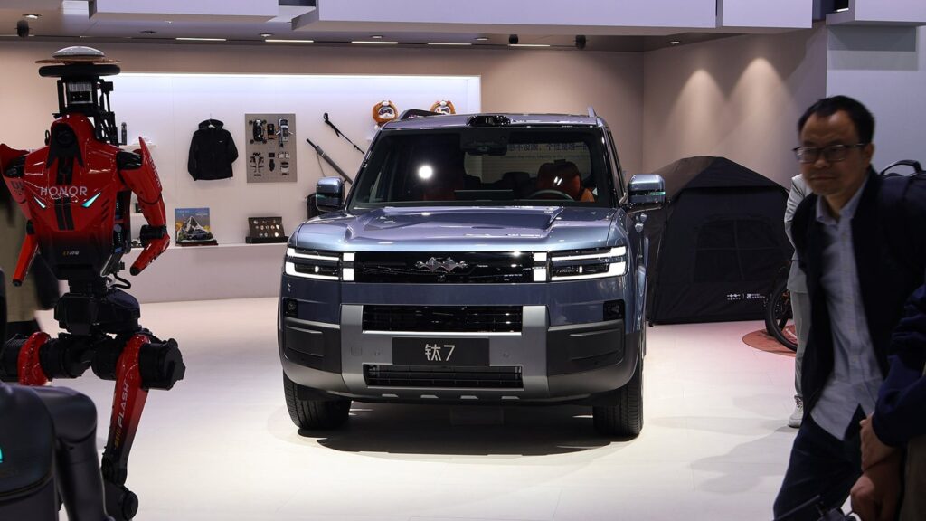 BYD Fang Cheng Bao Tai 7 surpasses 200,000 sales in about 10 months A Fang Cheng Bao Tai 7 on display at the Beijing Auto Show in April 2026.