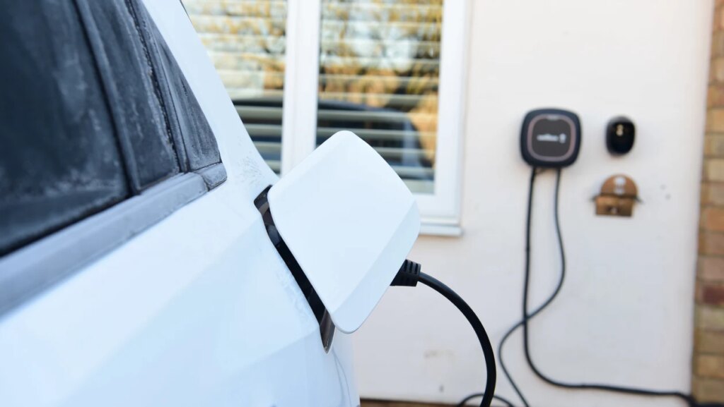 Electricity VAT axe to make EV charging cheaper, but not if you can’t charge at home Electricity VAT axe to make EV charging cheaper, but not if you can’t charge at home