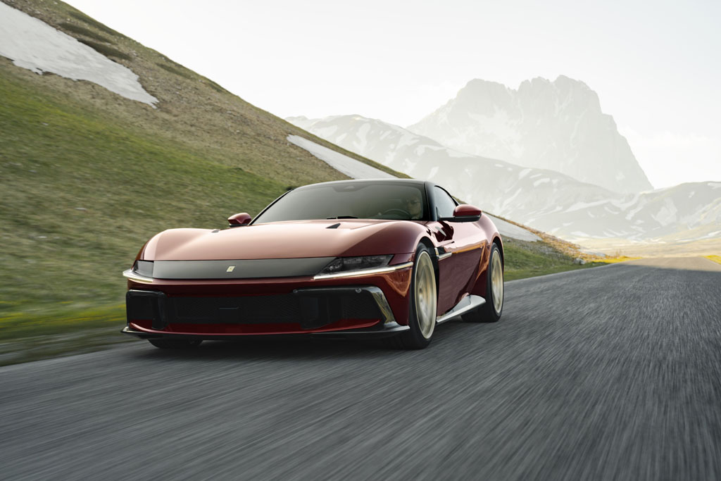 Ferrari 12Cilindri Manuale Brings Back the Gated Shifter Experience With a Modern Twist : Automotive Addicts Ferrari 12Cilindri Manuale Brings Back the Gated Shifter Experience With a Modern Twist : Automotive Addicts
