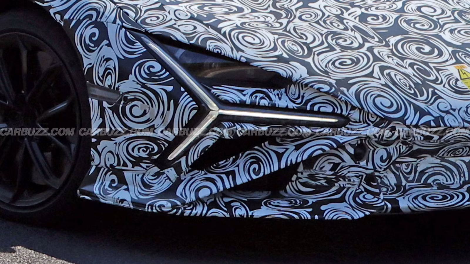 Ferrari Revealed The Luce, But Lamborghini Knows What You Really Want Ferrari Revealed The Luce, But Lamborghini Knows What You Really Want