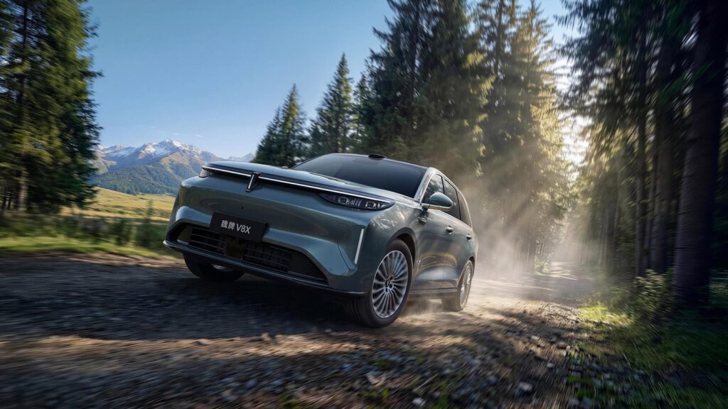 GWM Wey opens pre-orders for V8X hybrid SUV with 402-km electric range GWM Wey V8X.