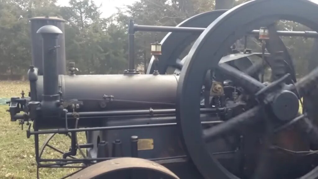 Just Three of These International Harvester Hit-and-Miss Engines Exist Today Just Three of These International Harvester Hit-and-Miss Engines Exist Today