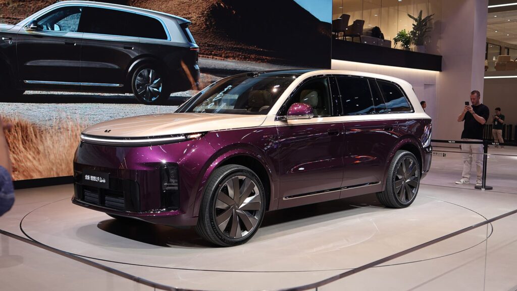 A Livis version of the Li L9 on display at the Beijing Auto Show in April 2026.