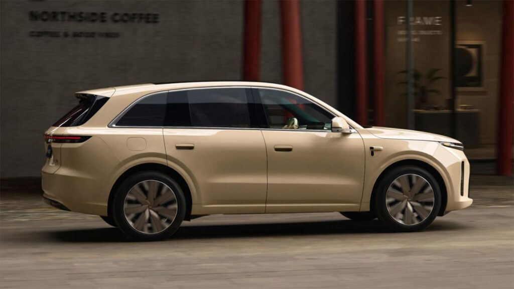 Li Auto launches revamped L6 SUV at unchanged price to revive sales Li Auto's updated Li L6 SUV.