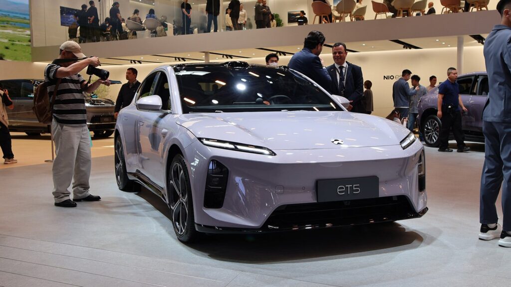 Nio appears on strategic investor list for memory giant CXMT’s blockbuster IPO A Nio ET5 on display at the Beijing Auto Show in April 2026.