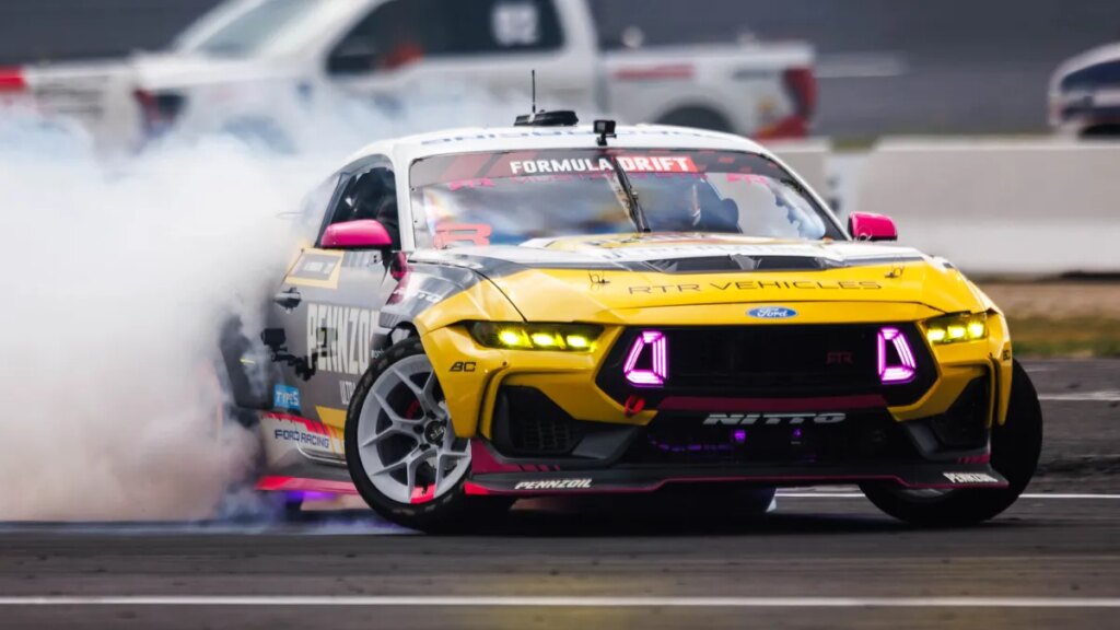 RTR Shows Us How the Pros Dial In a Mustang for Formula Drift