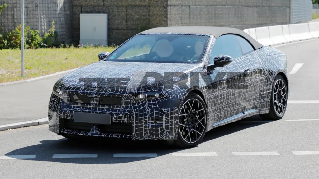 Spied: BMW i4 Convertible