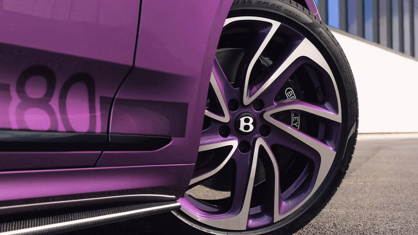 There’s A Good Reason Bentley Made This Continental GTC Look Like A Plum Crazy Dodge There's A Good Reason Bentley Made This Continental GTC Look Like A Plum Crazy Dodge