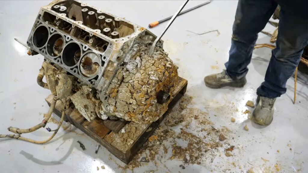 This Is What Four Years in a River Does to a GM 6.2L V8