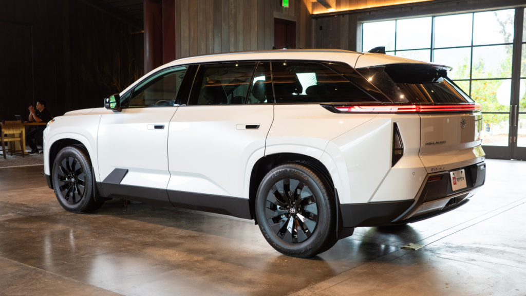 Toyota Highlander EV Delayed, Lexus LFA Hits Goodwood, VW Could Cut Half Its Models: Downshift Toyota Highlander EV Delayed, Lexus LFA Hits Goodwood, VW Could Cut Half Its Models: Downshift