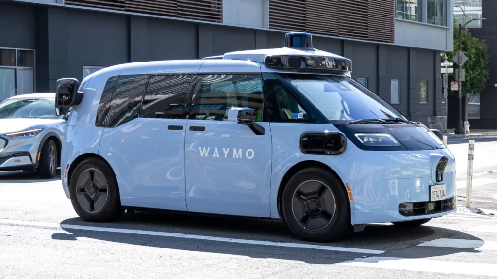 Traffic Regulators Vow to Unleash 'Innovation' by Eliminating Robotaxi Brake Pedals