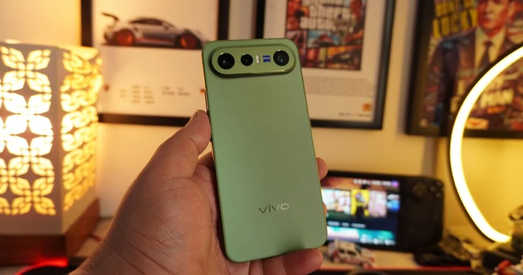 Vivo X300 FE review: The compact flagship I didn’t expect to like this much Vivo X300 FE review: The compact flagship I didn't expect to like this much