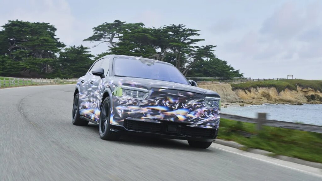 A Luxury EV that Moves to a Different Beat A Luxury EV that Moves to a Different Beat
