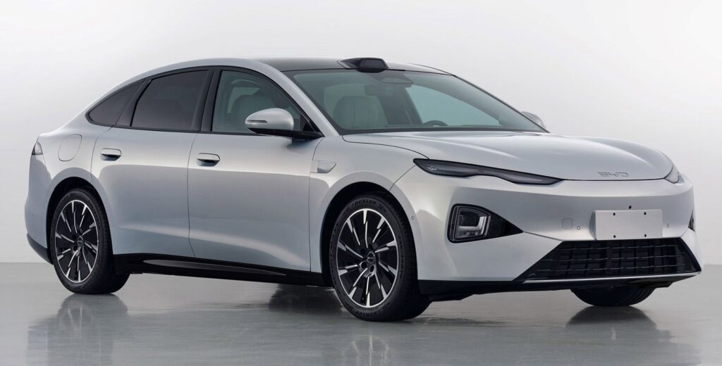 A regulatory filing image of the BYD Seal 07.