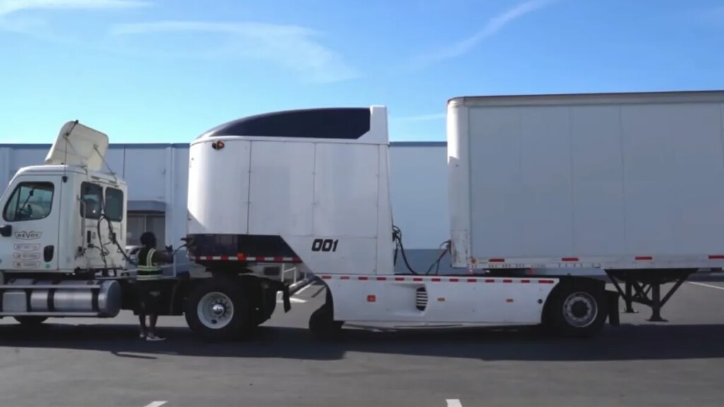 Battery-Powered Semi Truck 'Backpack' Converts Diesel Big Rigs to Hybrids. But Why?