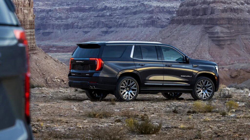 Feds Probe GM's Faulty V8s, Durango Spoilers Keep Flying Off, China's Huge Door-Handle Recall